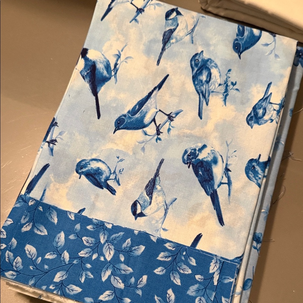 Timeless Treasures Bluebird Blue Blooms Quilt Kit - Blue 79.5” x 98.5” - Picture 4 of 12